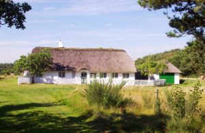 Ganderkeseer Versicherungsverein | Landschafts Gebäude